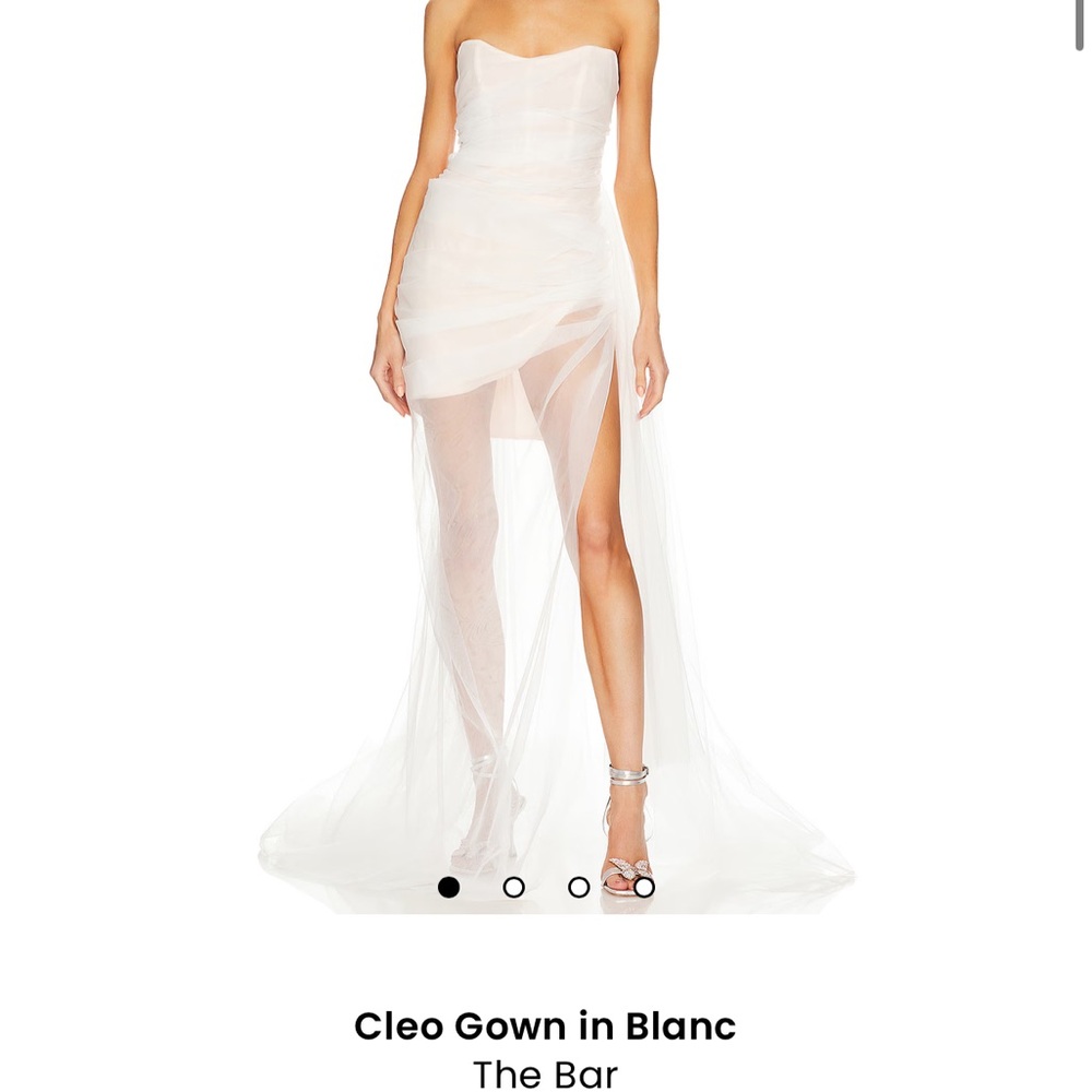 NWT The Bar Cleo Gown Size 6
